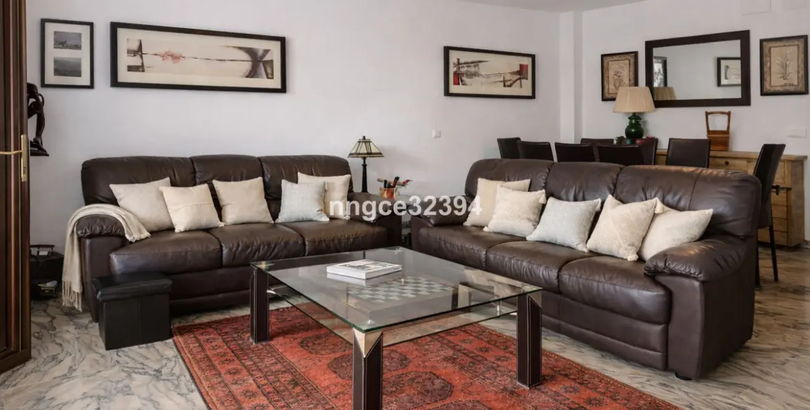 Продажа дома на две семьи в Manilva 14