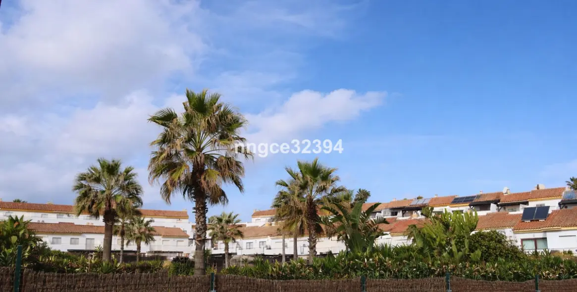 Продажа дома на две семьи в Manilva 37