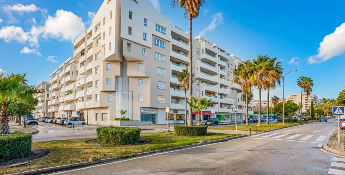 Продажа апартаментов на среднем этаже в La Campana 1