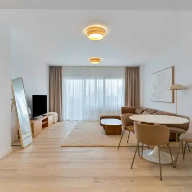 Venta de apartamento en planta media en La Campana