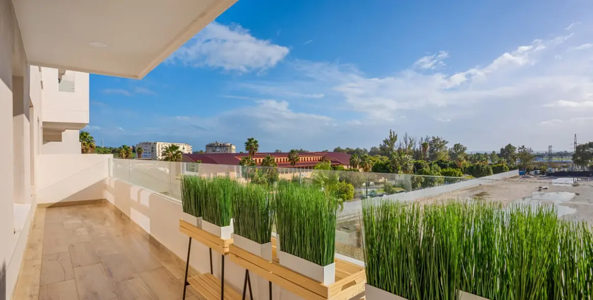 Продажа апартаментов на среднем этаже в La Campana 11