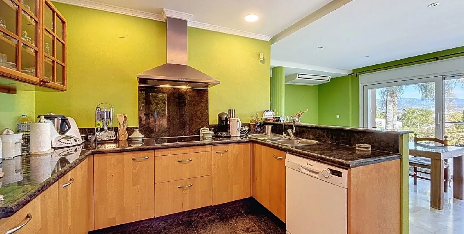 Venta de villa independiente en Almayate 12