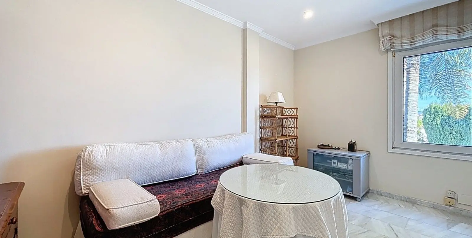 Venta de villa independiente en Almayate 19