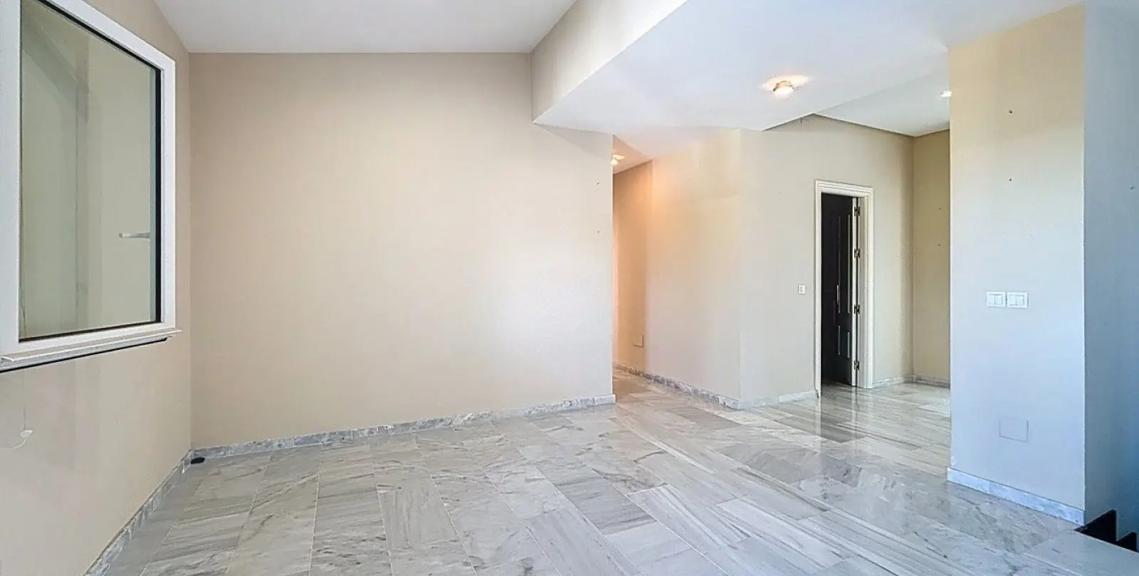 Venta de villa independiente en Almayate 26
