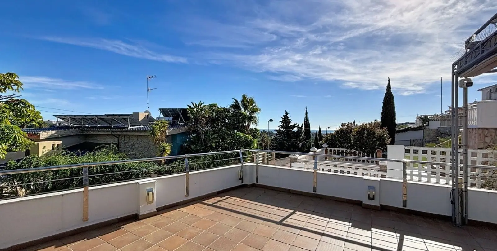 Venta de villa independiente en Almayate 49