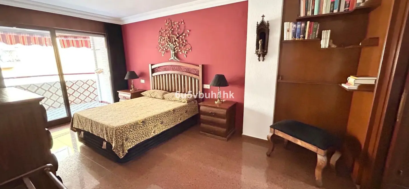 Продажа апартаментов на среднем этаже в Fuengirola 2