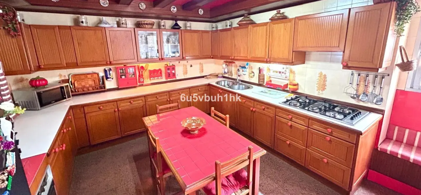 Продажа апартаментов на среднем этаже в Fuengirola 4