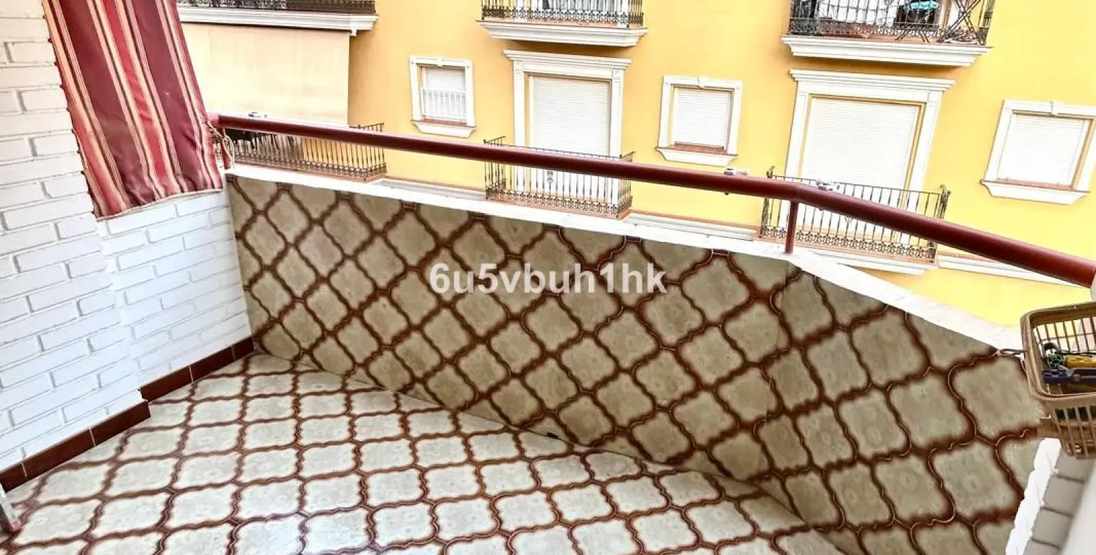 Venta de apartamento en planta media en Fuengirola 10