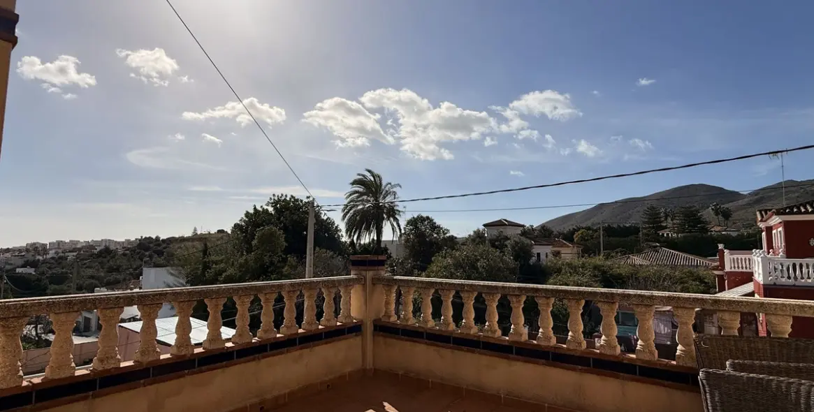 Продажа  отдельно стоящей виллы в Torremolinos 5