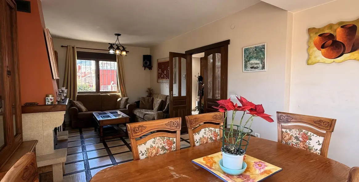 Продажа  отдельно стоящей виллы в Torremolinos 8