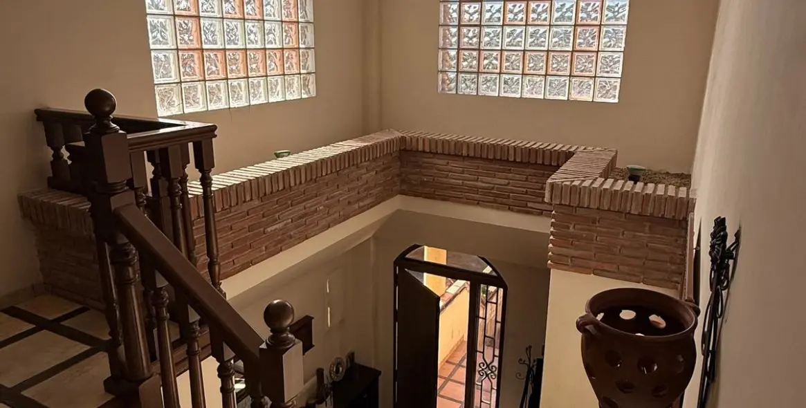 Продажа  отдельно стоящей виллы в Torremolinos 9