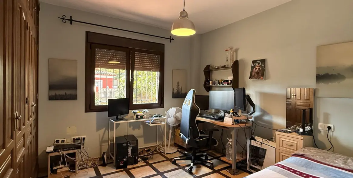 Продажа  отдельно стоящей виллы в Torremolinos 17