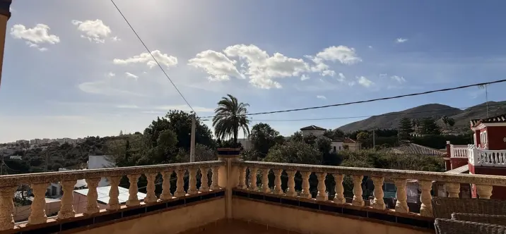 Продажа  отдельно стоящей виллы в Torremolinos 4