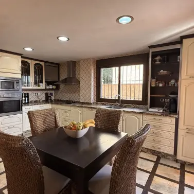 Продажа  отдельно стоящей виллы в Torremolinos
