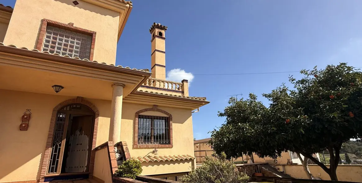 Продажа  отдельно стоящей виллы в Torremolinos 22