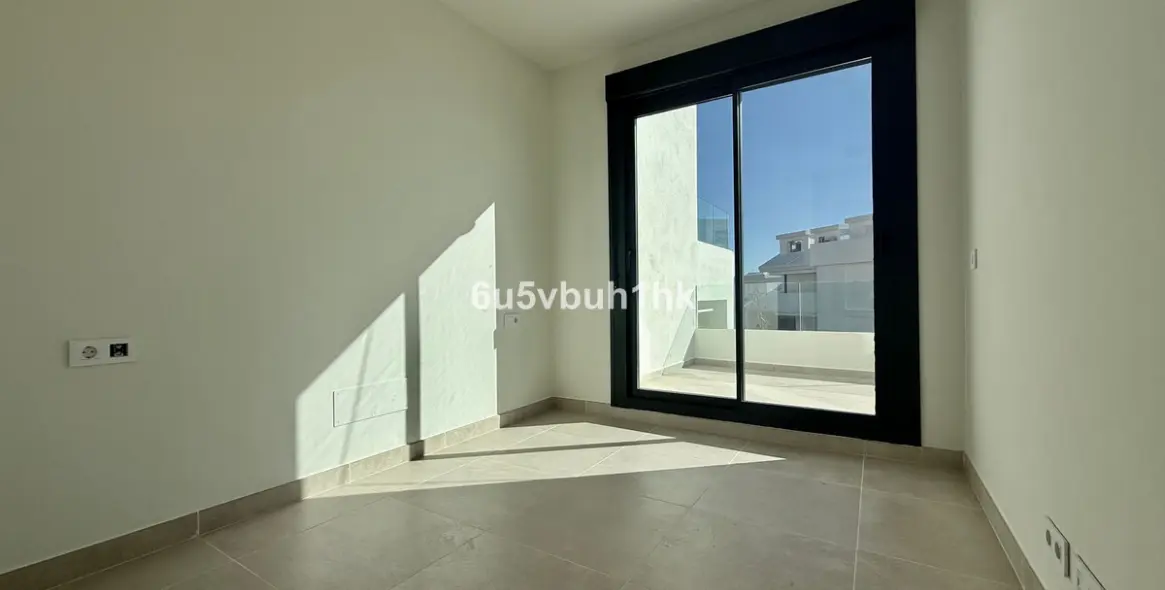 Продажа таунхауса в Benalmadena 11