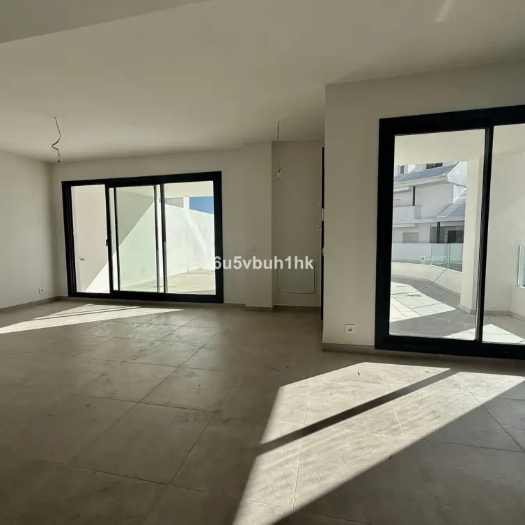 Sale of townhouse in Benalmadena