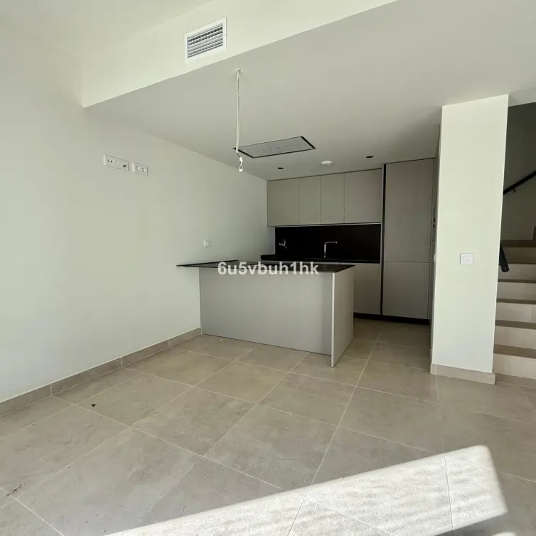 Sale of townhouse in Benalmadena
