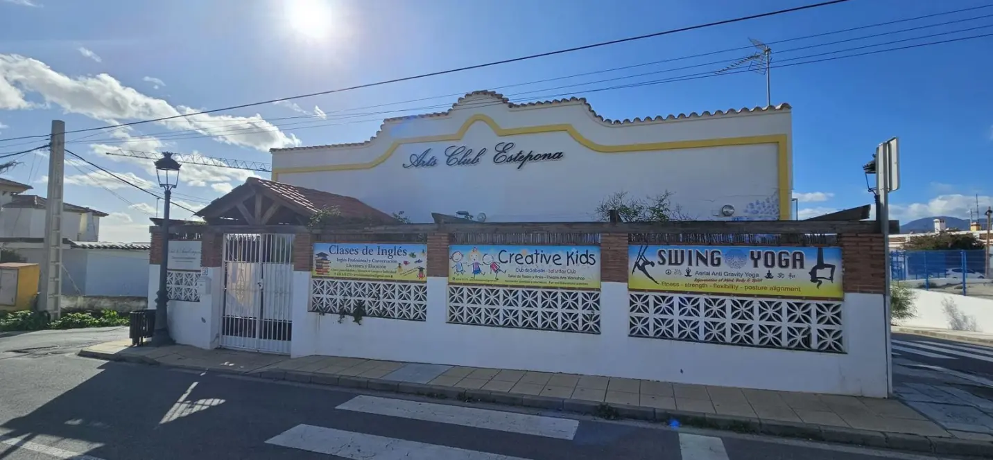 Продажа бизнеса в Estepona 0