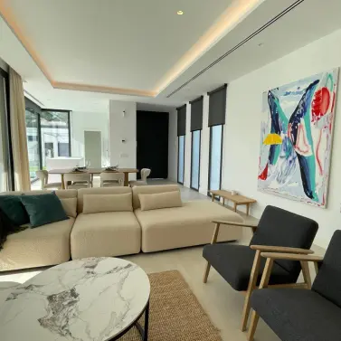 Продажа  отдельно стоящей виллы в Estepona