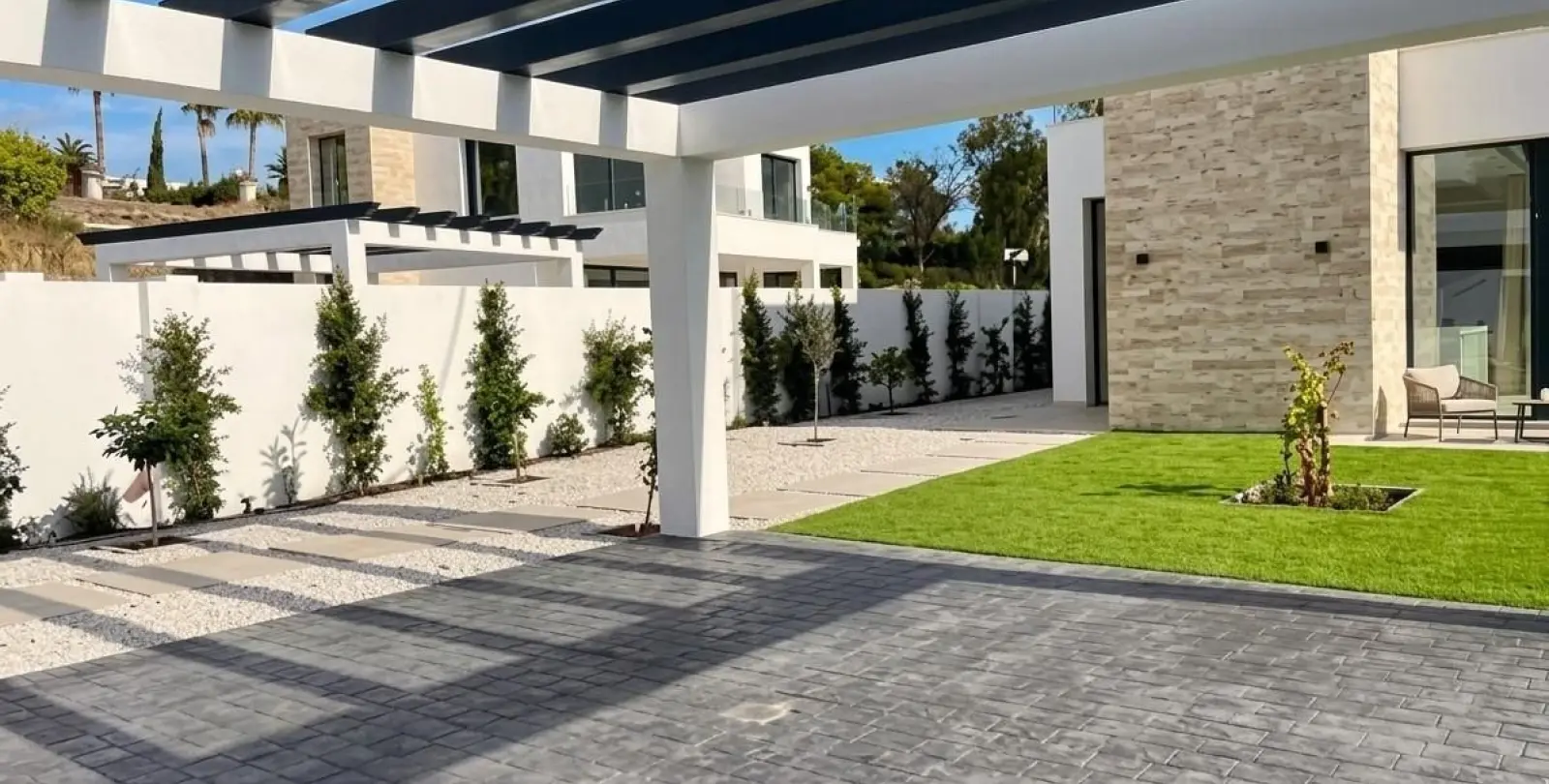 Venta de villa independiente en Estepona 2