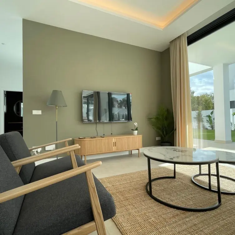 Venta de villa independiente en Estepona