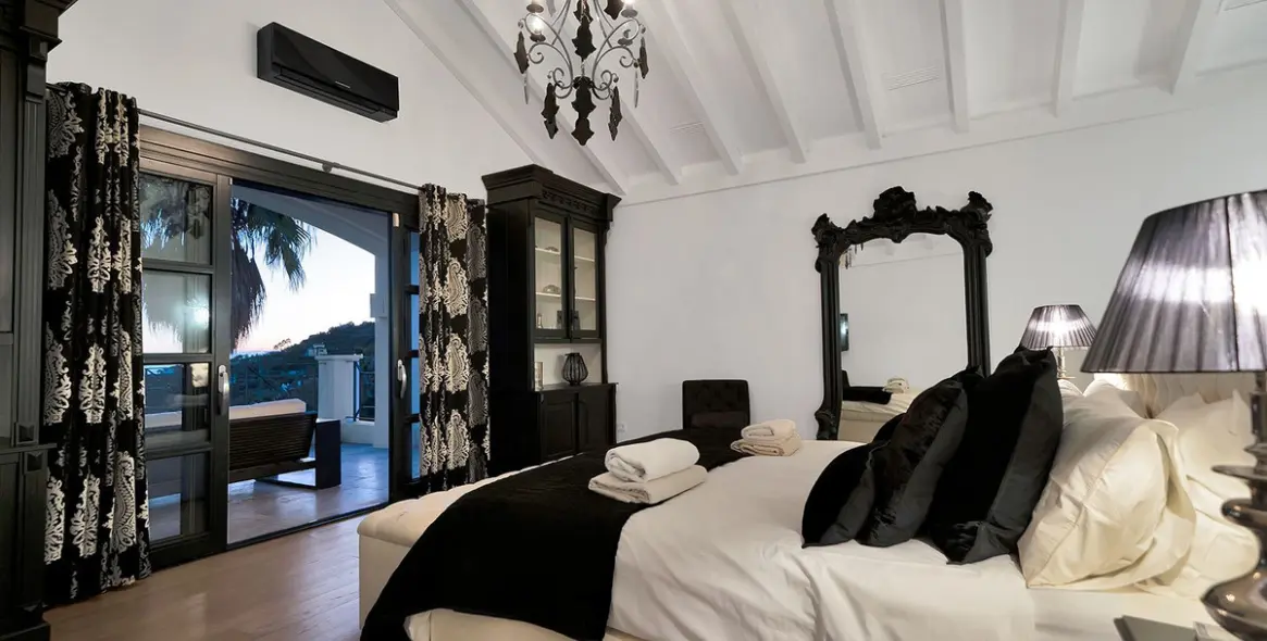 Venta de villa independiente en Benahavís 16