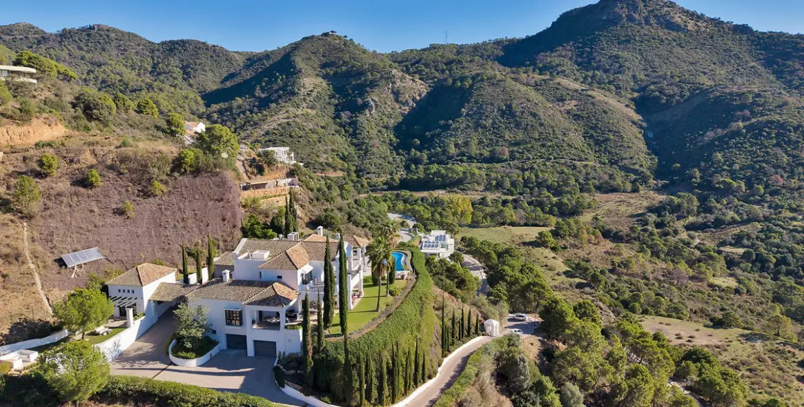 Продажа  отдельно стоящей виллы в Benahavís 51
