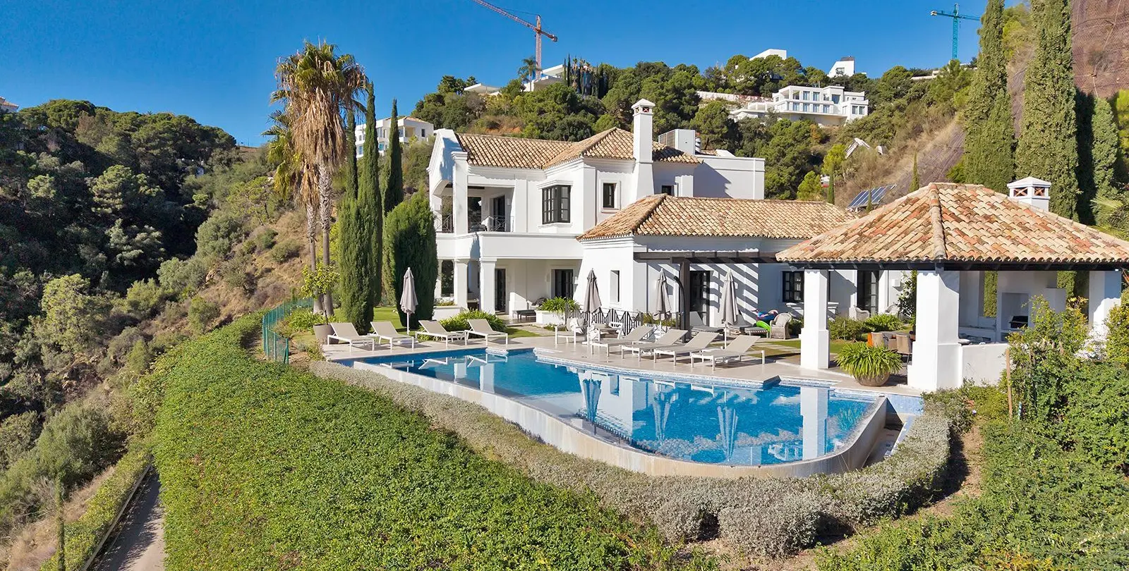 Venta de villa independiente en Benahavís 1