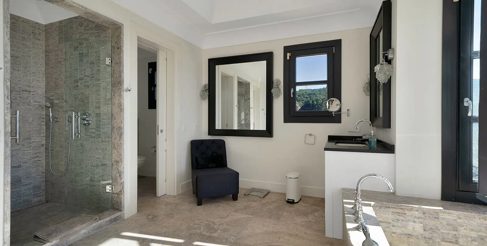 Venta de villa independiente en Benahavís 26