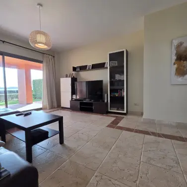 Sale of ground floor apartment in Estepona