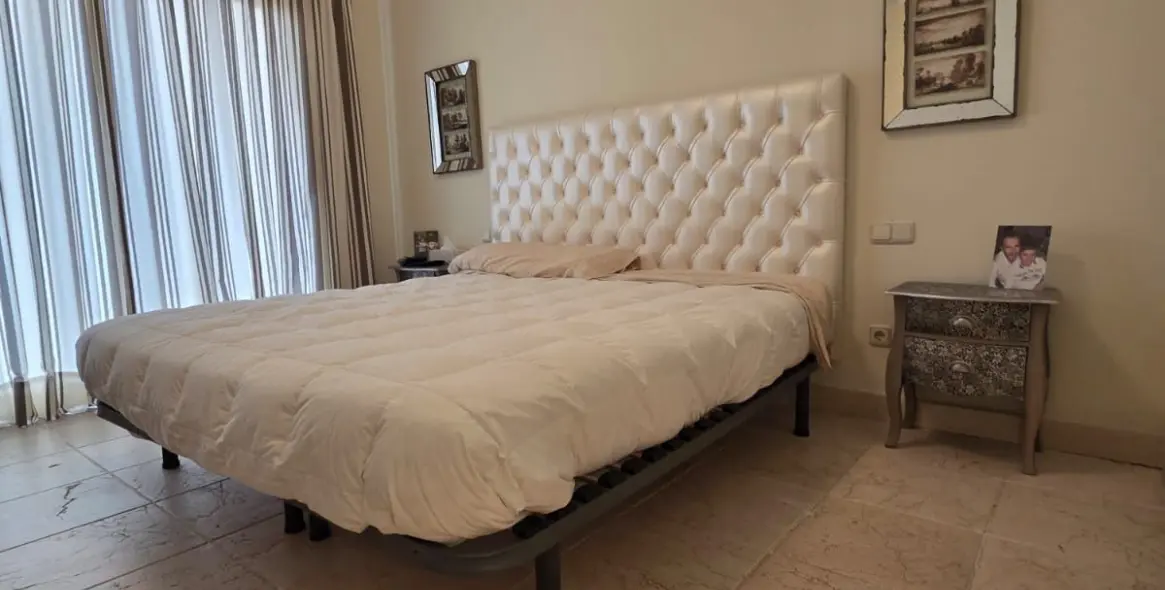 Sale of ground floor apartment in Estepona 6