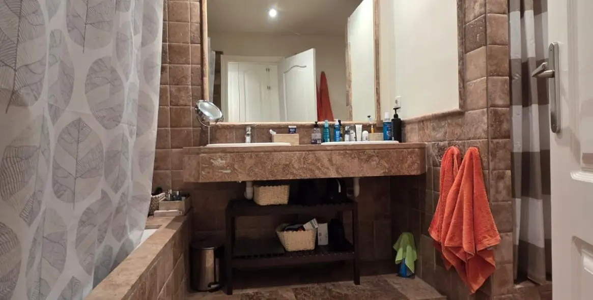 Sale of ground floor apartment in Estepona 9