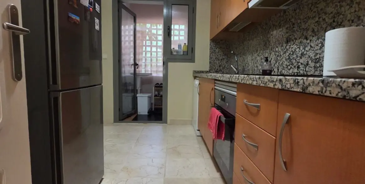 Sale of ground floor apartment in Estepona 14