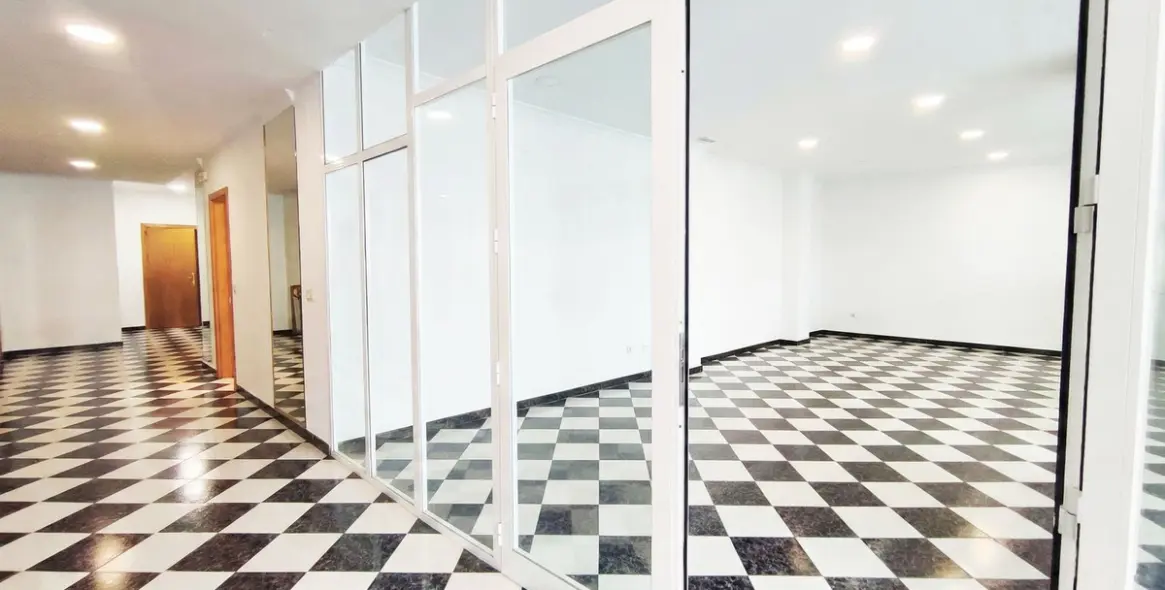 Продажа магазина в Alhaurín el Grande 1