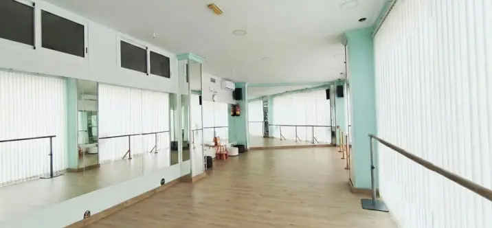 Продажа магазина в Alhaurín el Grande 1