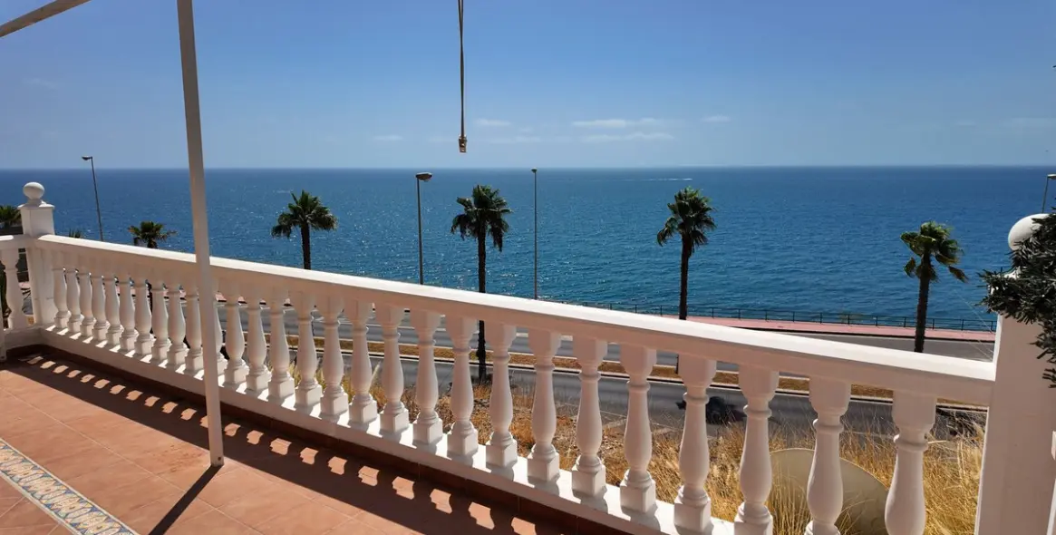 Sale of semi-detached house in Benalmadena 1