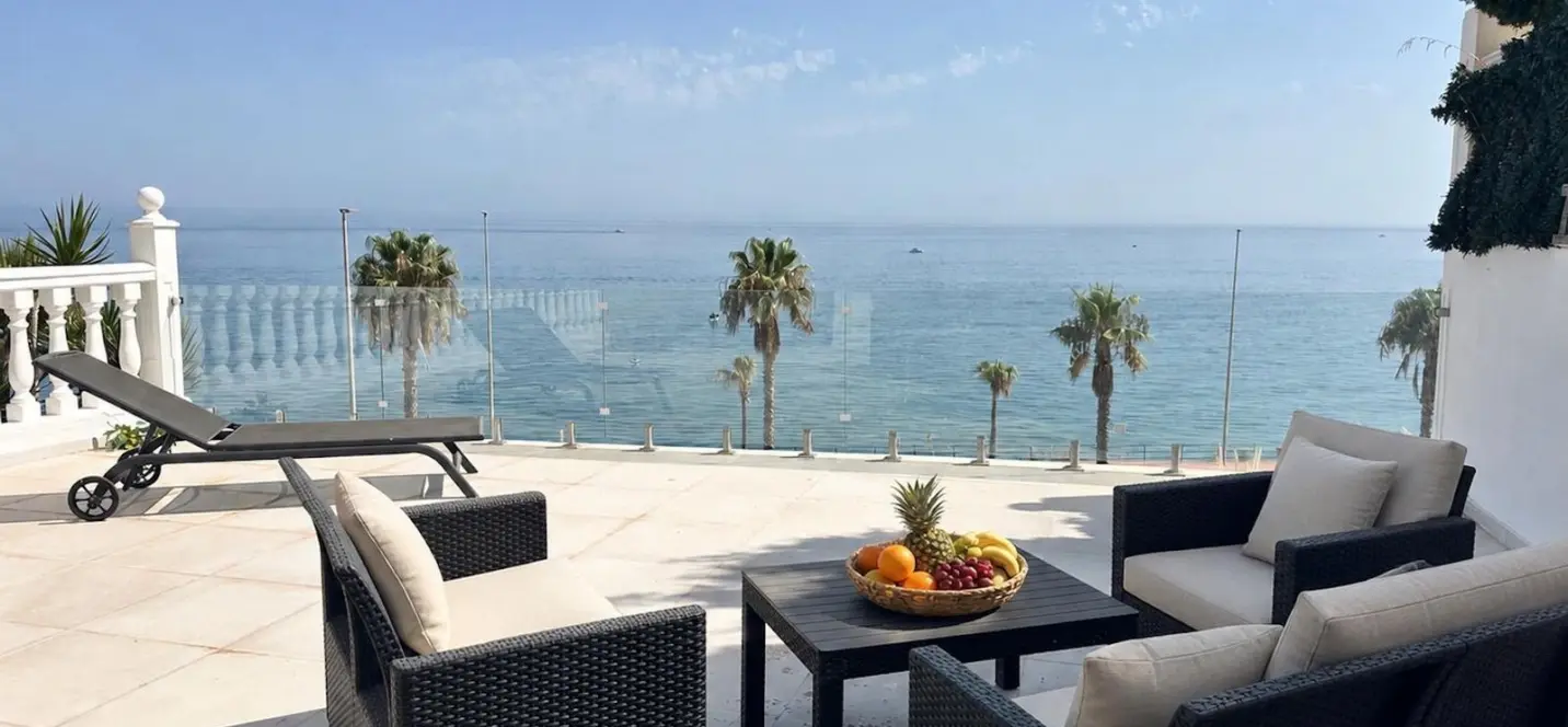 Продажа дома на две семьи в Benalmadena 0