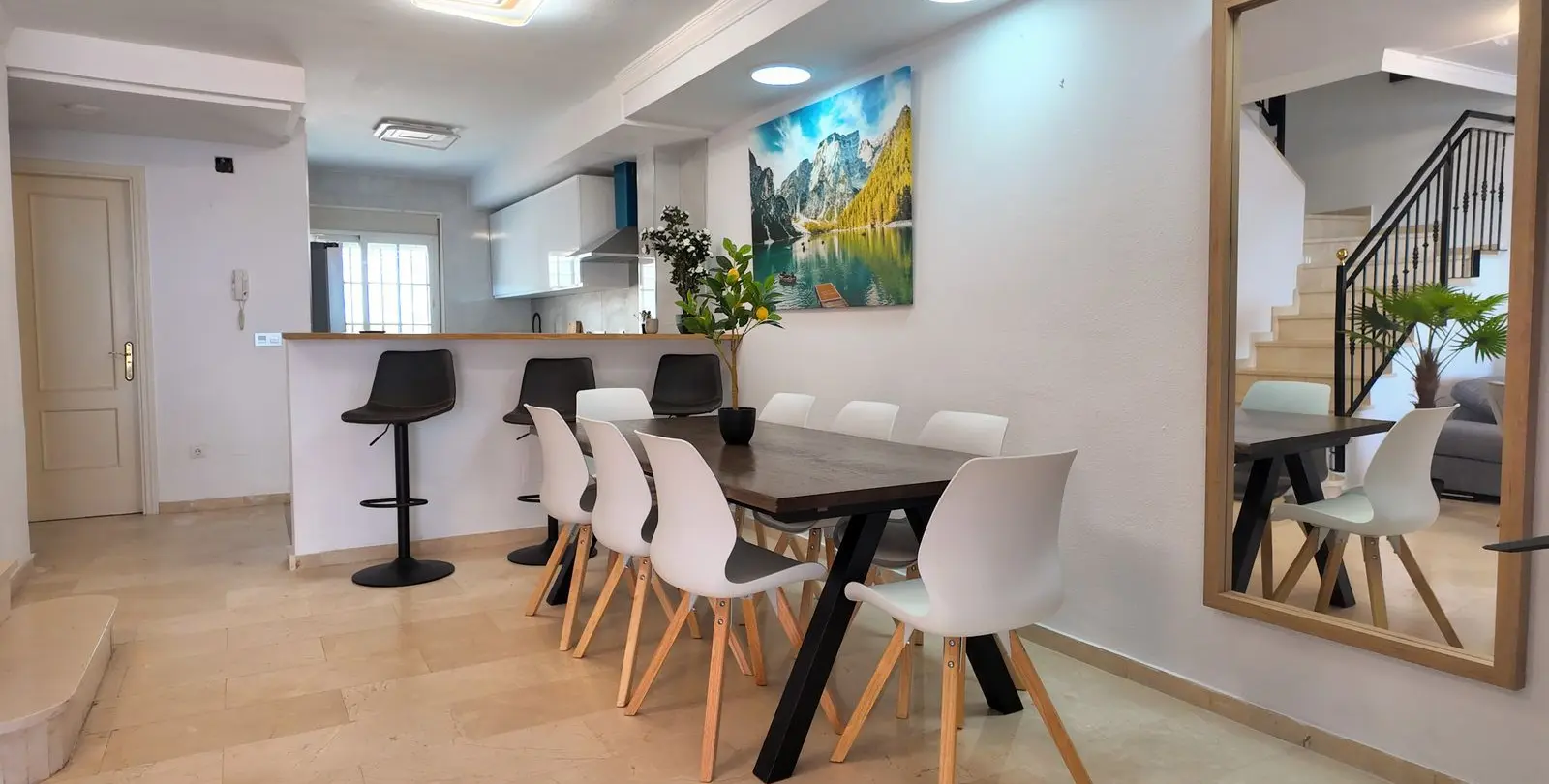 Продажа дома на две семьи в Benalmadena 9