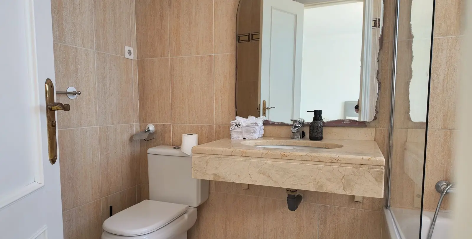 Продажа дома на две семьи в Benalmadena 31