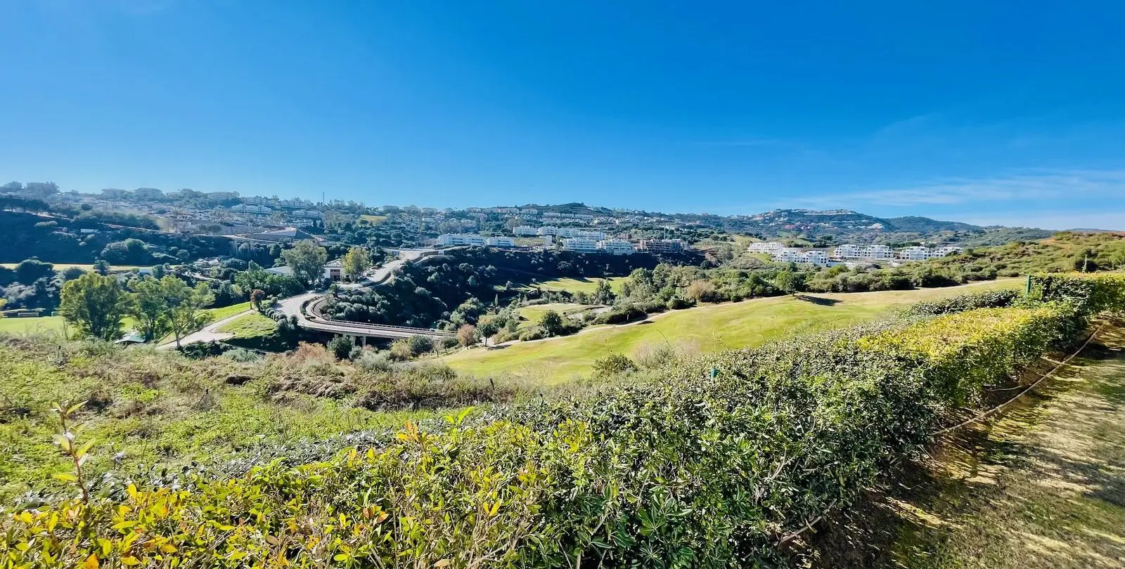 Sale of townhouse in La Cala Golf 18