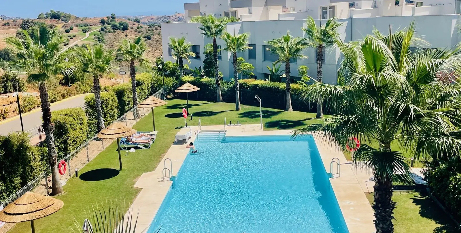 Sale of townhouse in La Cala Golf 44