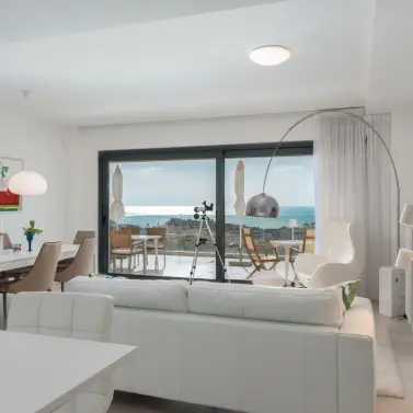 Продажа пентхауса в Estepona