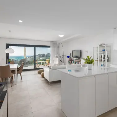 Продажа пентхауса в Estepona