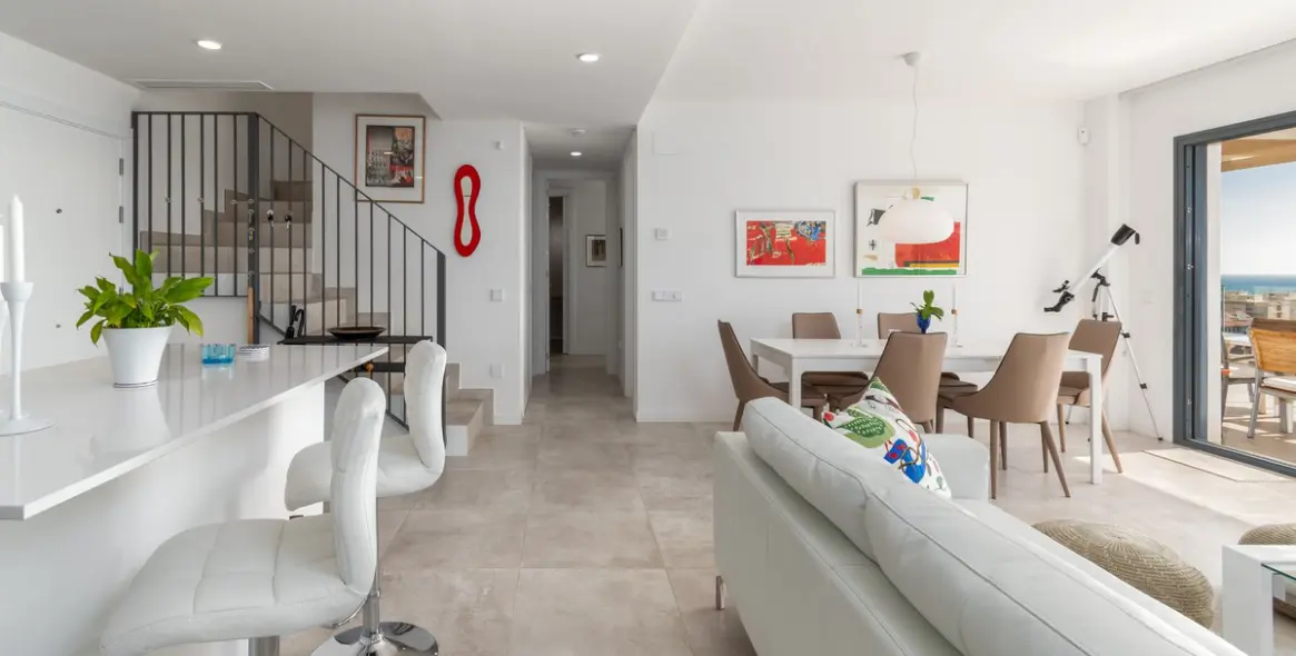 Sale of penthouse in Estepona 7