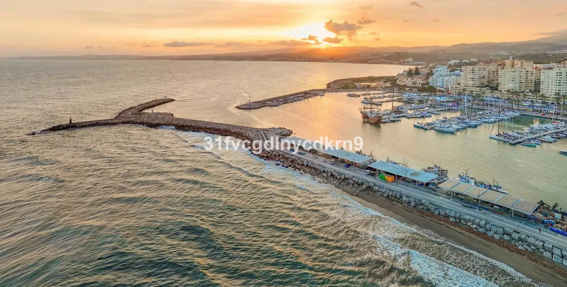 Venta de dúplex en Estepona 26