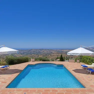 Sale of detached villa in Mijas