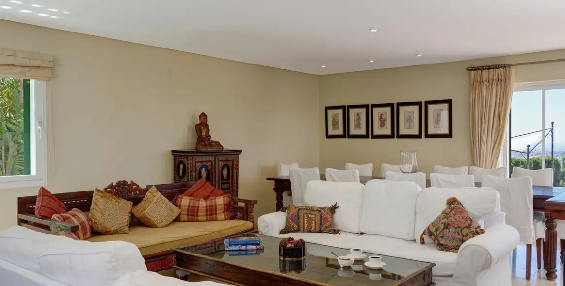 Продажа  отдельно стоящей виллы в Mijas 12