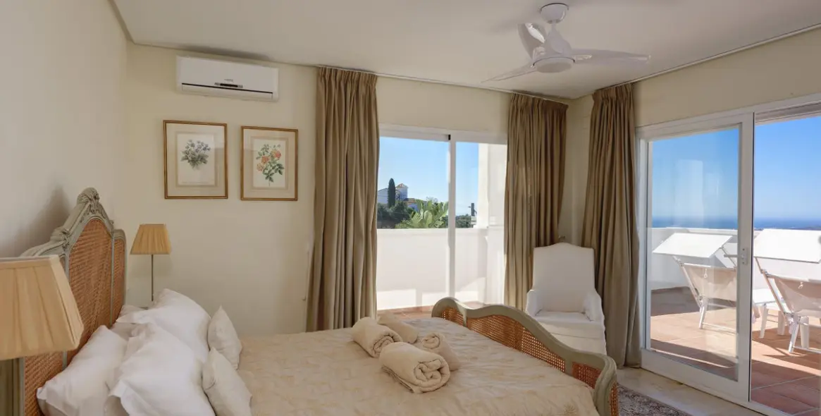 Продажа  отдельно стоящей виллы в Mijas 18