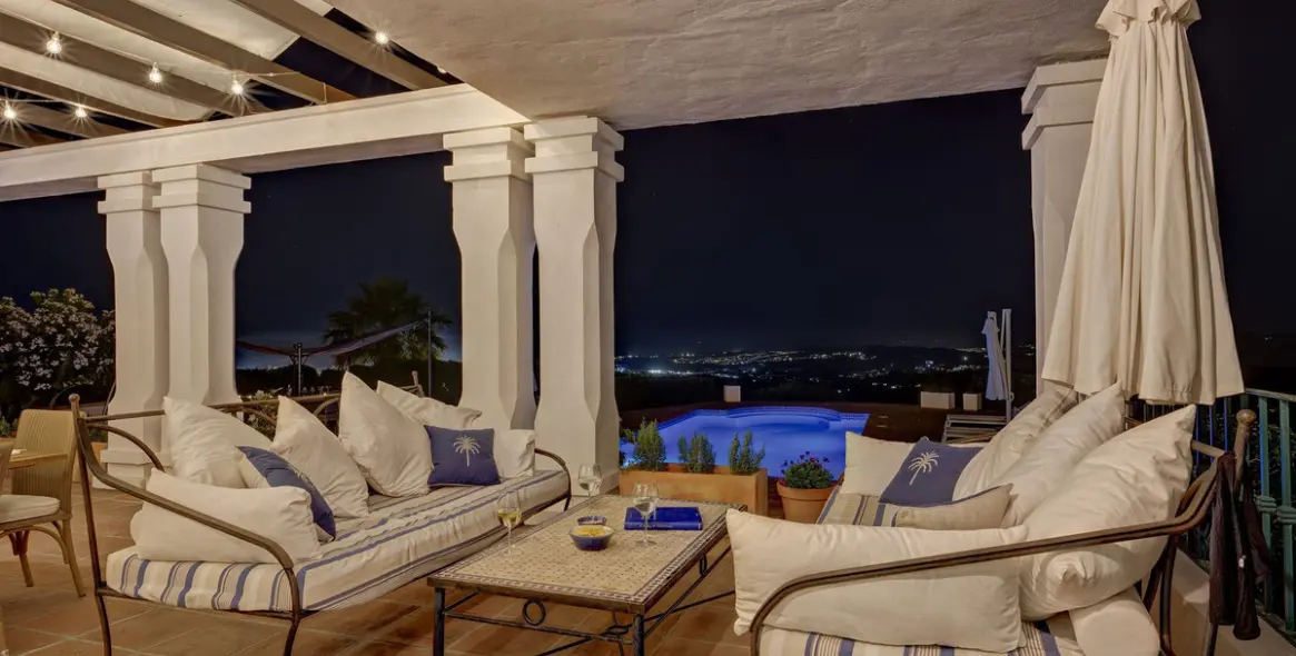 Продажа  отдельно стоящей виллы в Mijas 34